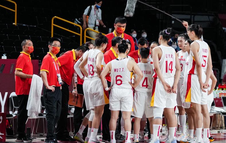 中国女篮今晚比赛直播